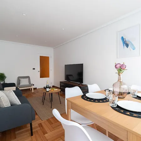 Apartamento Amplia Vivienda Con Garaje *
