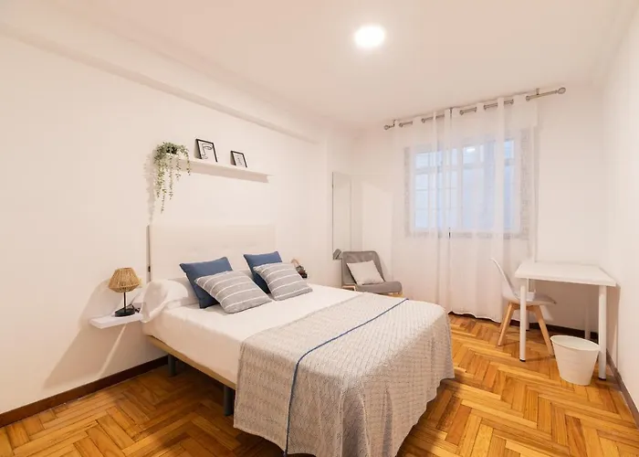 Apartment Amplia Vivienda Con Garaje Vigo