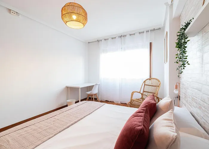 Amplia Vivienda Con Garaje Apartment